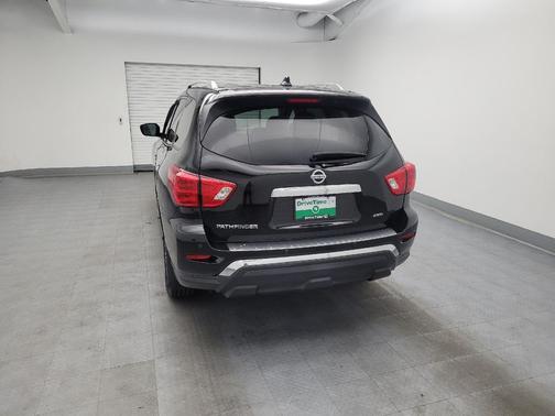 2020 Nissan Pathfinder S 4WD