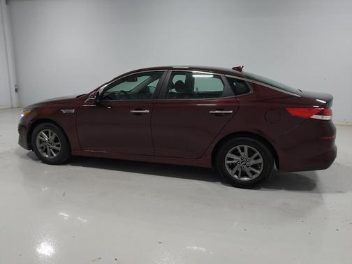 Sangria 2020 Kia Optima LX