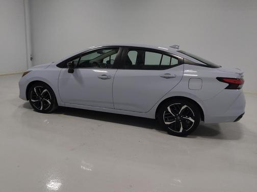 2023 Nissan Versa 1.6 S