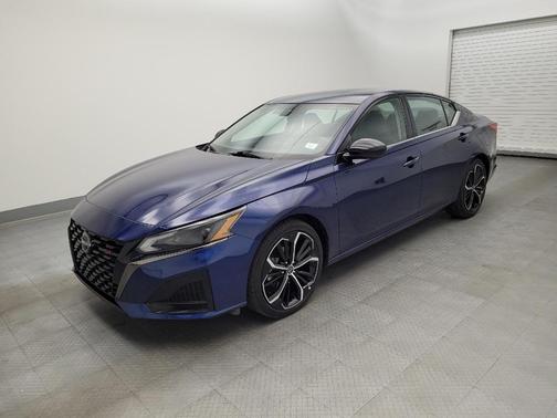 2023 Nissan Altima SR FWD