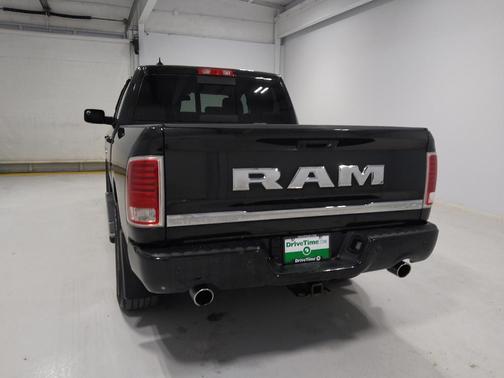Brilliant Black Crystal Pearlcoat 2016 RAM 1500 Longhorn