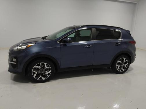 2022 Kia Sportage EX