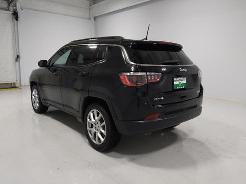 2023 Jeep Compass Latitude Lux