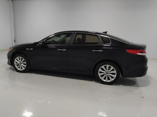 Ebony Black 2018 Kia Optima LX