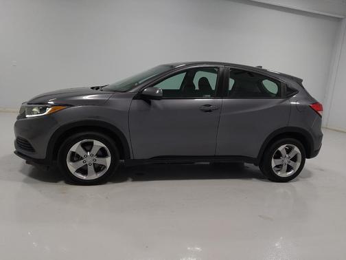Modern Steel Metallic 2022 Honda HR-V LX