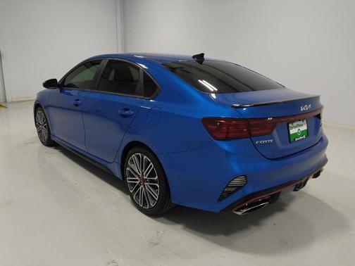 Sporty Blue 2022 Kia Forte GT