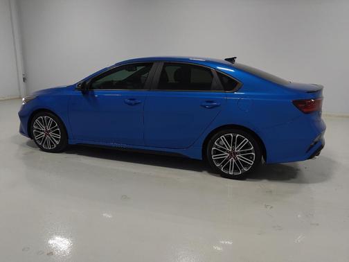 Sporty Blue 2022 Kia Forte GT