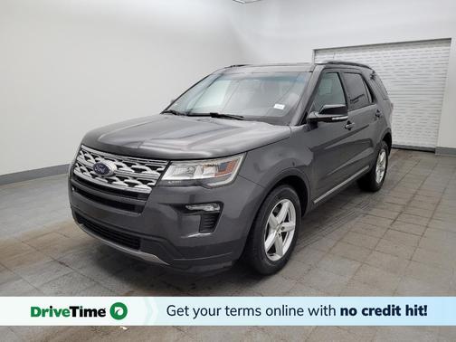 Magnetic Metallic 2018 Ford Explorer XLT