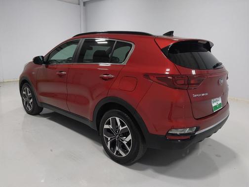 2022 Kia Sportage EX