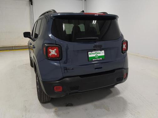 Slate Blue Pearlcoat 2020 Jeep Renegade Altitude
