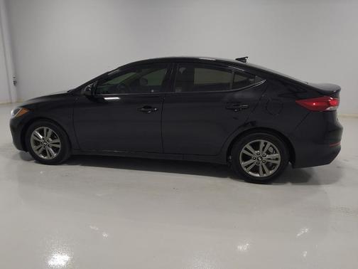 2017 Hyundai ELANTRA SE Value Edition