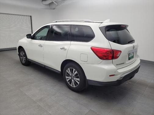 2019 Nissan Pathfinder S