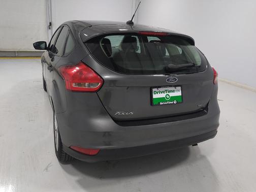 Magnetic Metallic 2018 Ford Focus SE