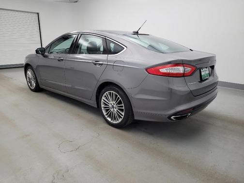Gray 2014 Ford Fusion SE