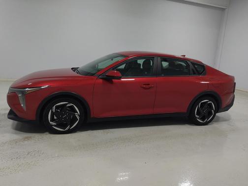 Currant Red 2025 Kia K4 EX