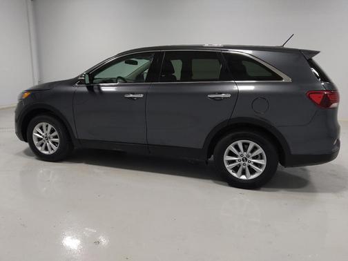 Gravity Grey 2020 Kia Sorento LX