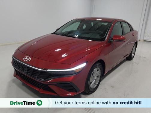 Ultimate Red 2025 Hyundai ELANTRA SE