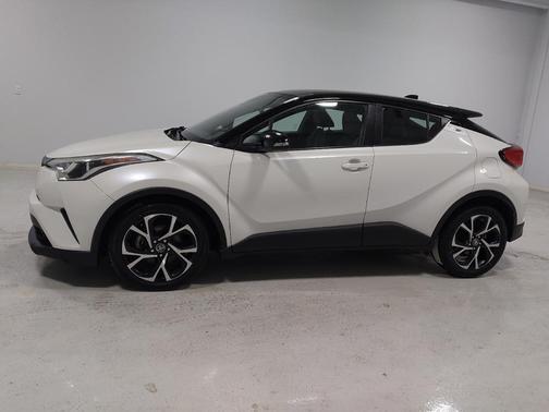 2019 Toyota C-HR XLE