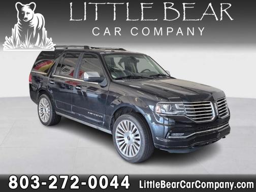 Black 2015 Lincoln Navigator Base