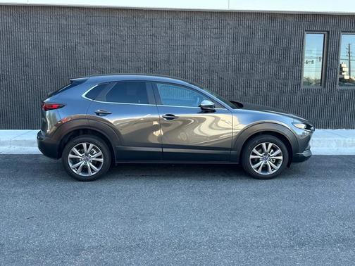 2022 Mazda CX-30 2.5 S Select Package