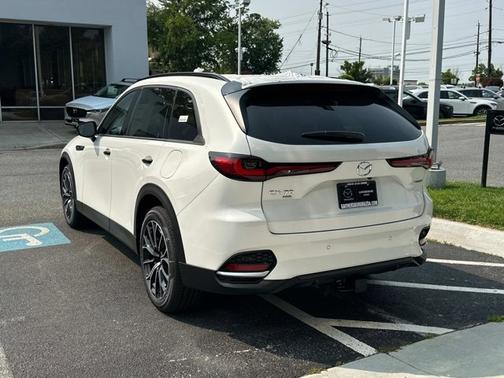 2025 Mazda CX-70 PHEV Premium Package
