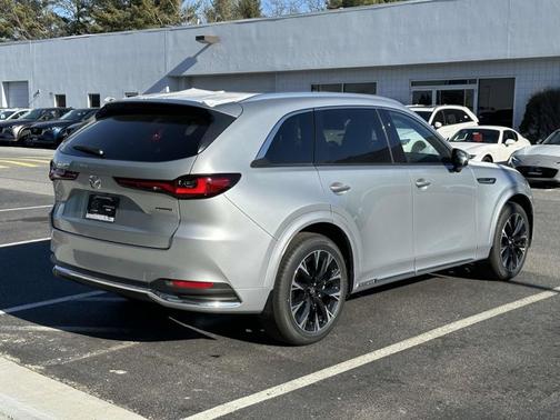 2025 Mazda CX-90 S Premium Package