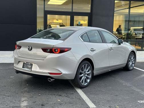 2025 Mazda Mazda3 2.5 S Preferred