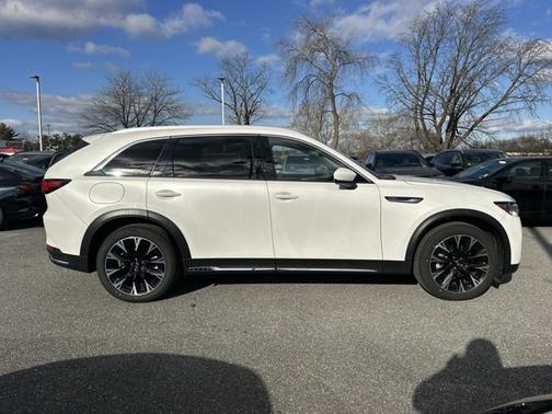 2024 Mazda CX-90 PHEV Premium