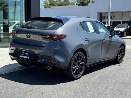 2023 Mazda Mazda3 2.5 S Carbon Edition
