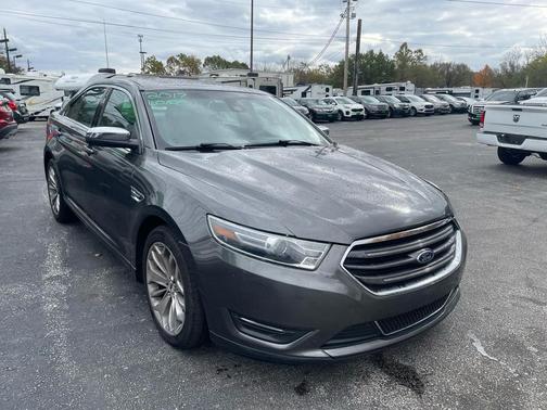 2017 Ford Taurus Limited