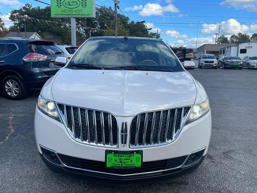 2015 Lincoln MKX Base