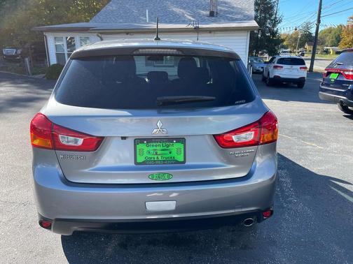 2015 Mitsubishi Outlander Sport SE