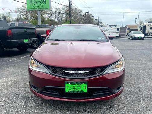 2015 Chrysler 200 S