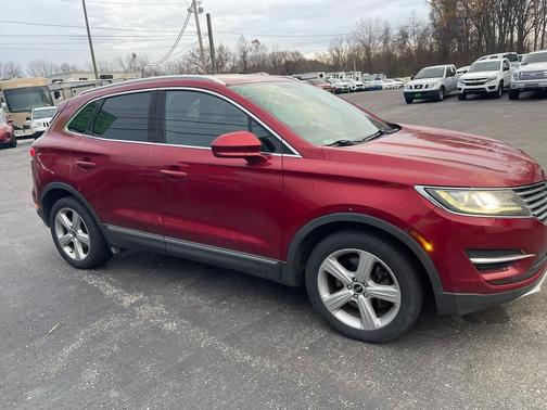 2015 Lincoln MKC Base