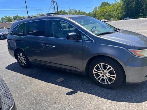 Polished Metal Metallic 2012 Honda Odyssey EX-L