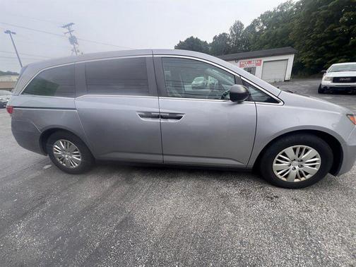 Lunar Silver Metallic 2016 Honda Odyssey LX