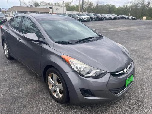 Harbor Gray Metallic 2013 Hyundai ELANTRA GLS