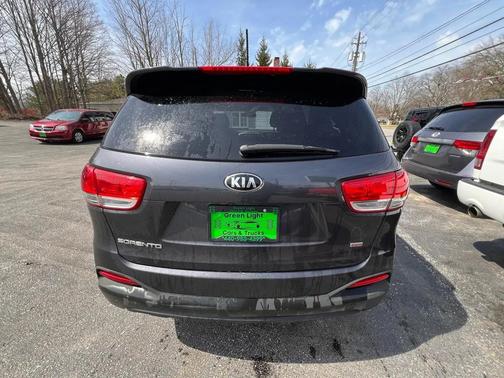 2016 Kia Sorento LX