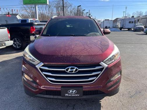 2017 Hyundai TUCSON SE