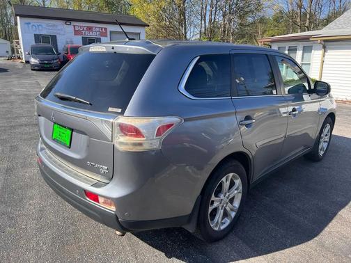 Mercury Gray Pearl 2014 Mitsubishi Outlander GT