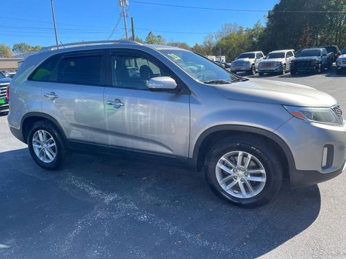 2015 Kia Sorento LX