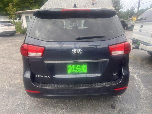 Midnight Sapphire 2017 Kia Sedona LX