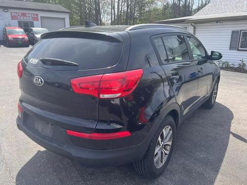 Black Cherry 2015 Kia Sportage LX