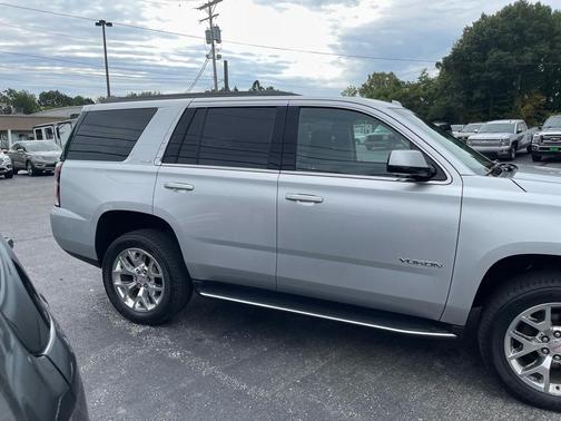 2017 GMC Yukon SLE