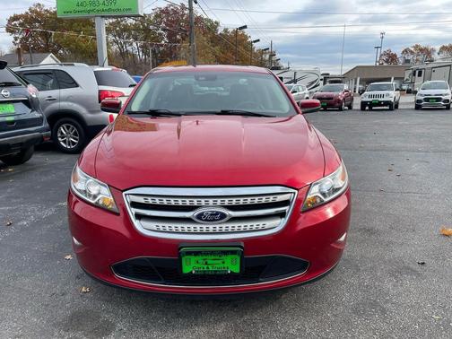 2010 Ford Taurus SHO