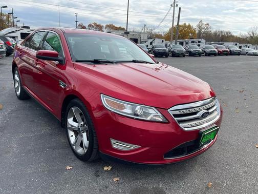 2010 Ford Taurus SHO