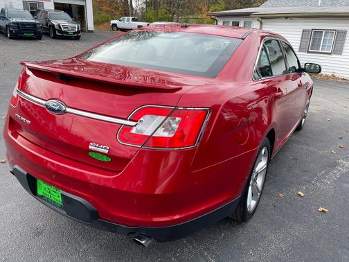 2010 Ford Taurus SHO