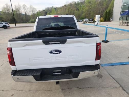 OXFORD WHITE 2024 Ford F-150 XLT