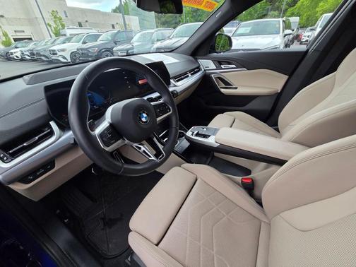 Portimao Blue Metallic 2024 BMW X2 xDrive28i