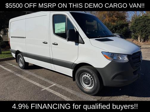 Arctic White 2026 Mercedes-Benz Sprinter 2500 144WB
